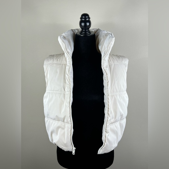 Beige Crop Puffer Vest Cropped Zip Up Down Quilted Jacket Neck Padded Airport 25 - Picture 17 of 17